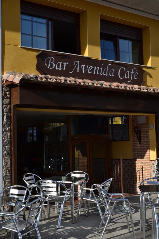 Hostal Avenida Arenas de San Pedro Extérieur photo