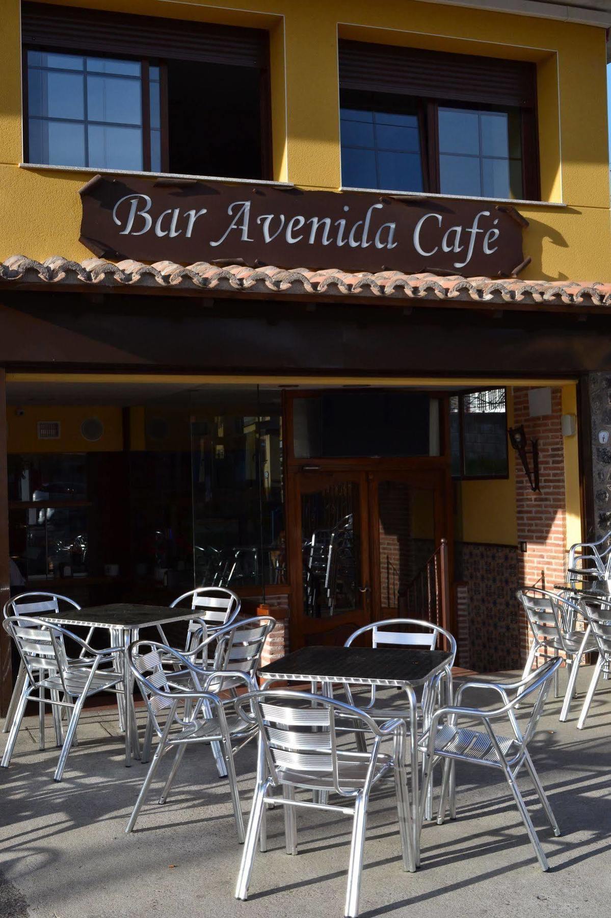 Hostal Avenida Arenas de San Pedro Extérieur photo